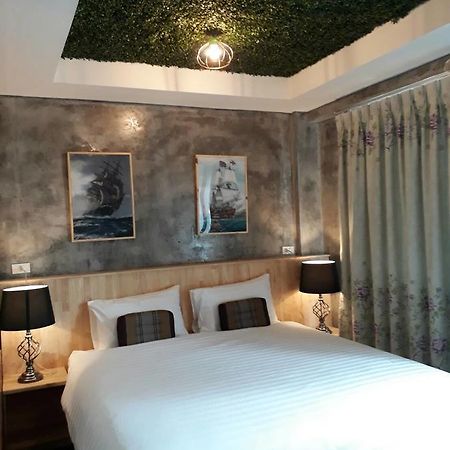 King Kong Hostel At Krabi Ngoại thất bức ảnh