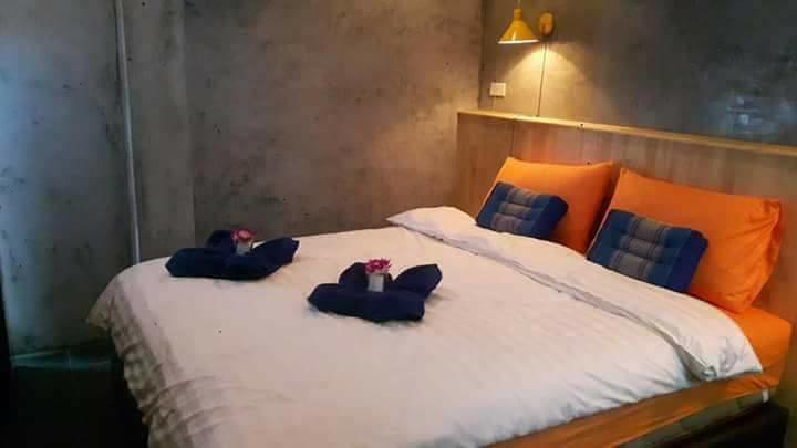 King Kong Hostel At Krabi Ngoại thất bức ảnh
