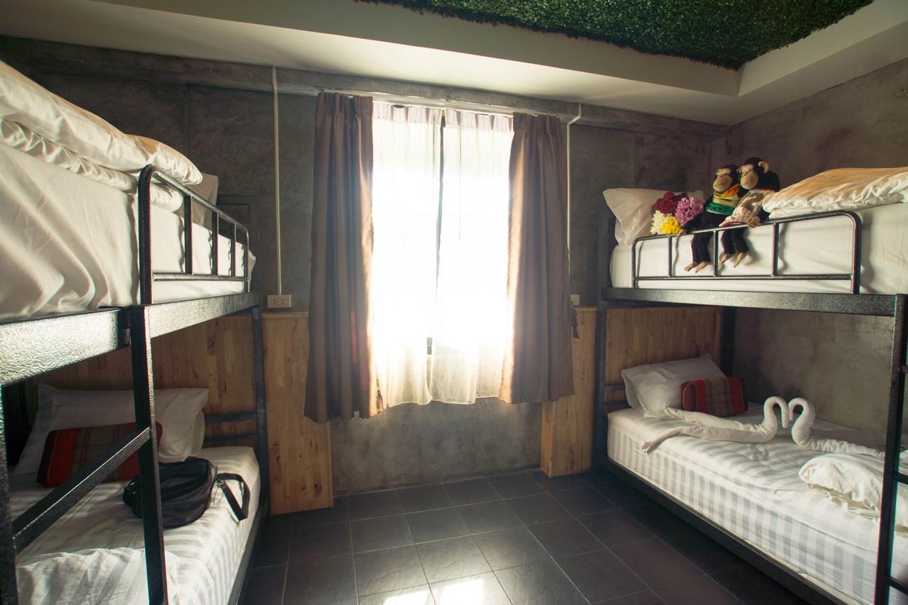 King Kong Hostel At Krabi Ngoại thất bức ảnh